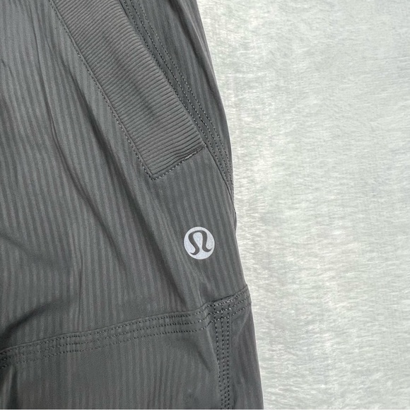 Lululemon Studio Crop Pants 12 - Picture 3 of 7